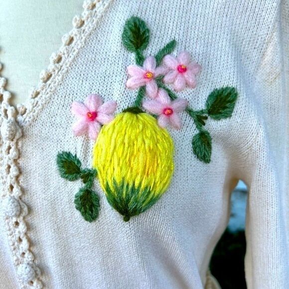 Vintage 1970’s Miss JoAnn Knitted Midi Skirt Set Embroidered Flowers Sz 14 - Picture 4 of 14